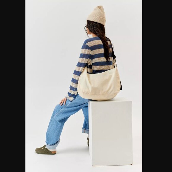 BAGGU Large Nylon Ivory Color Crescent Shoulder Bag - Picture 6 of 6